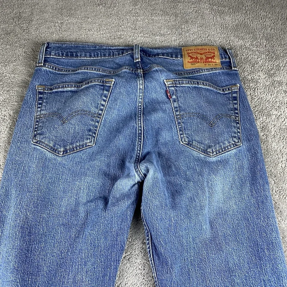 Levis 505 Straight Leg Jeans Mens 34x30 Blue Medium Wash Mid Rise‎